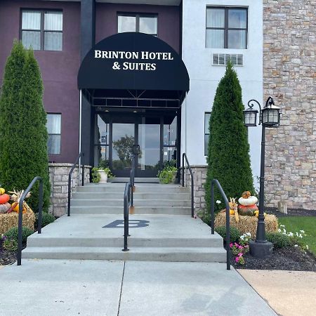 Brinton Suites ウェストチェスター エクステリア 写真