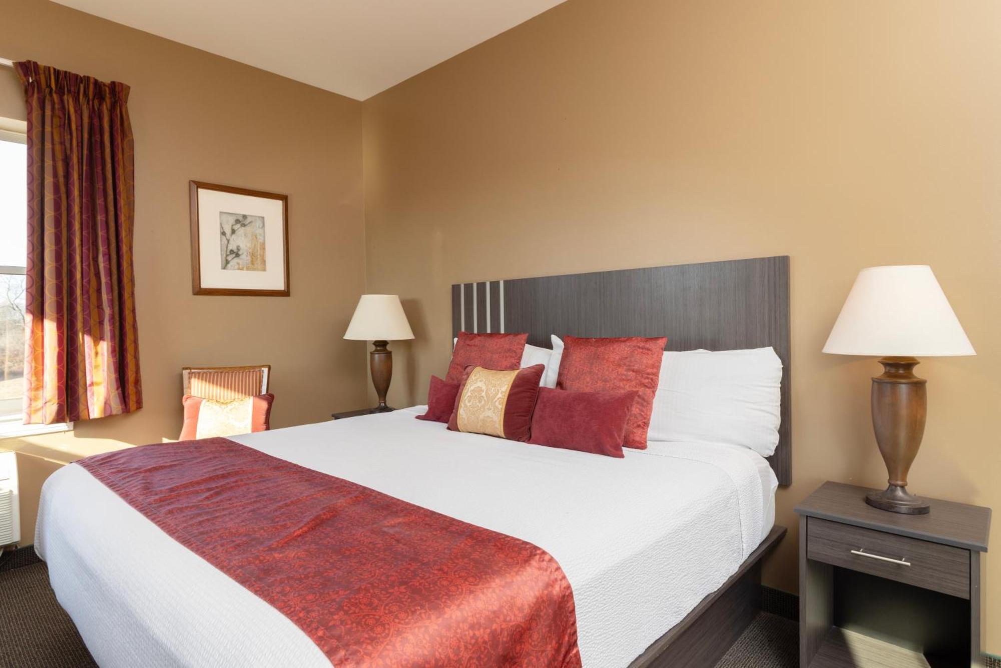 Brinton Suites ウェストチェスター エクステリア 写真