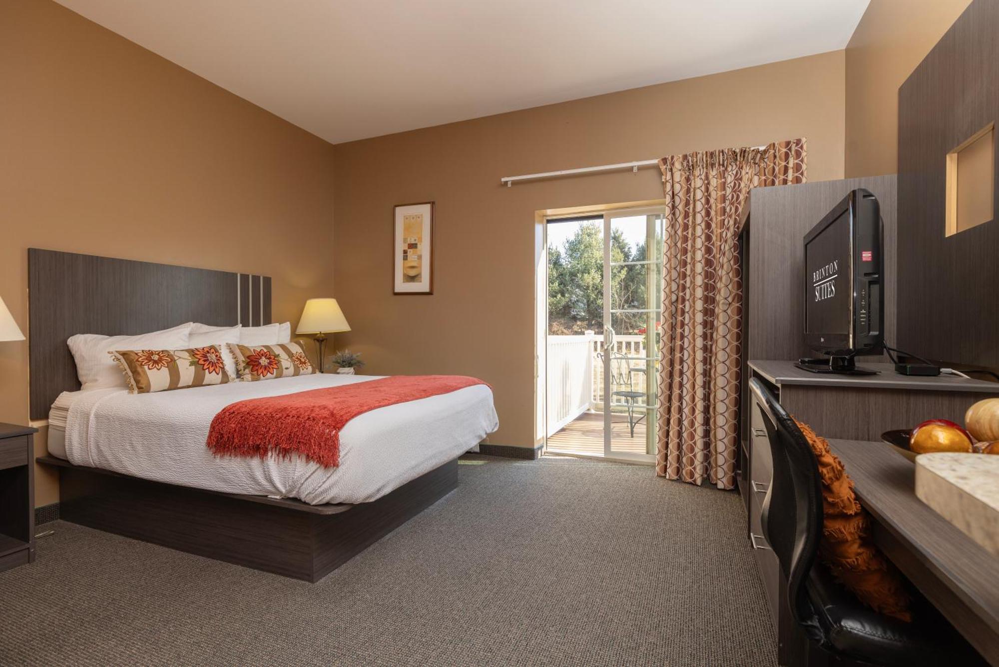 Brinton Suites ウェストチェスター エクステリア 写真